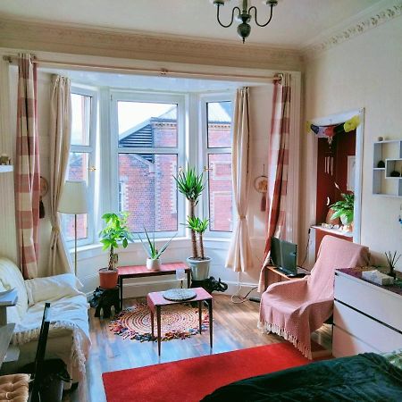 Spacious Flat In Bridgeton, Glasgow Dış mekan fotoğraf