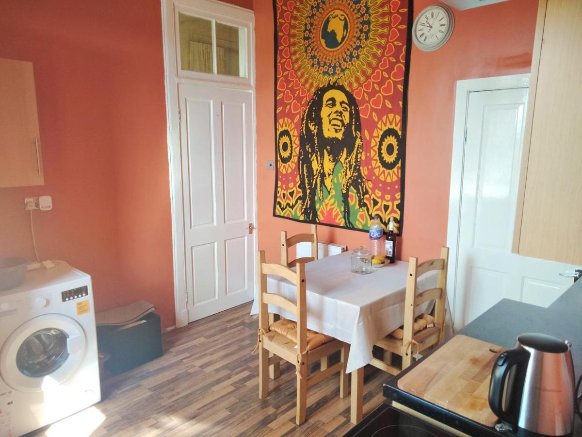 Spacious Flat In Bridgeton, Glasgow Dış mekan fotoğraf