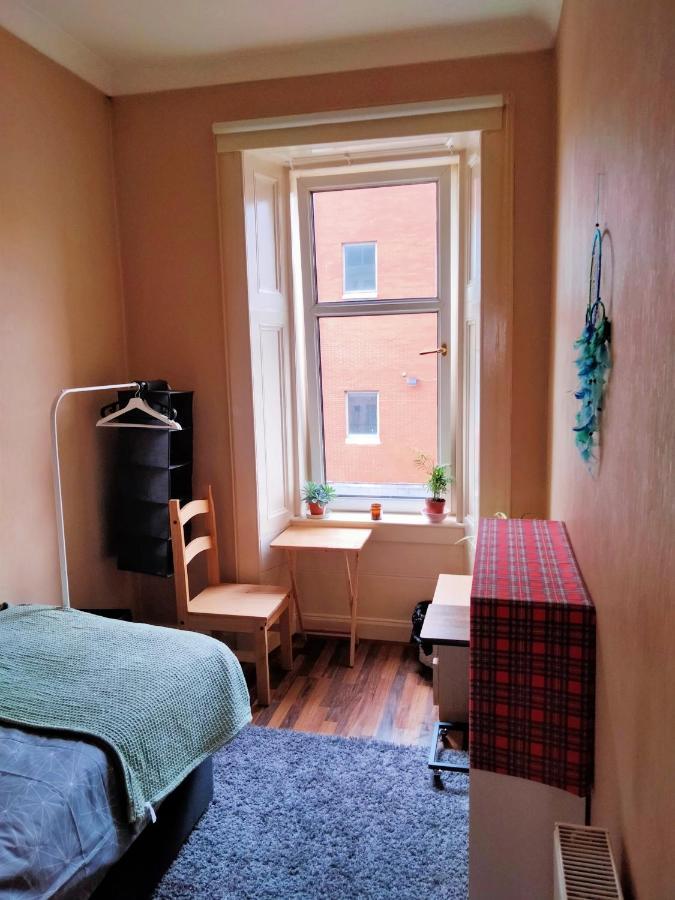 Spacious Flat In Bridgeton, Glasgow Dış mekan fotoğraf